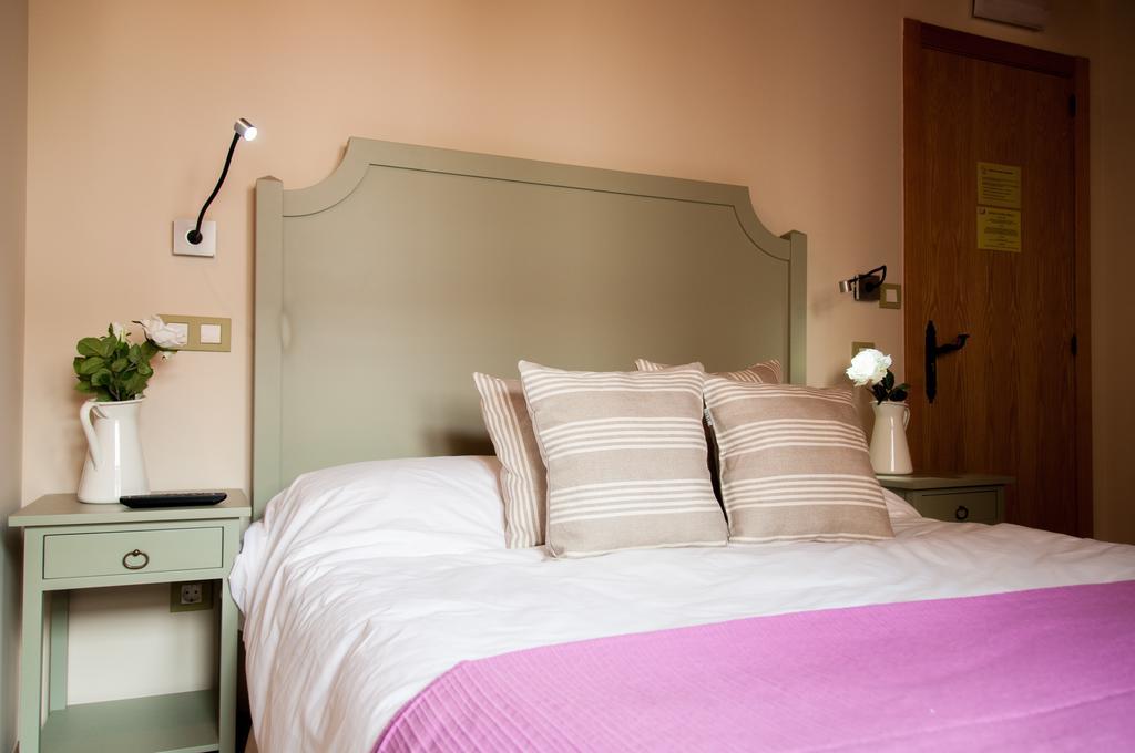 Hotel Rural Princesa Kristina โกวาร์รูเบียส ห้อง รูปภาพ